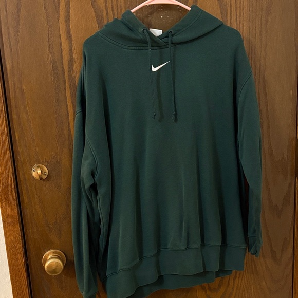 Nike Tops - Nike Forest Green Pullover Hoodie